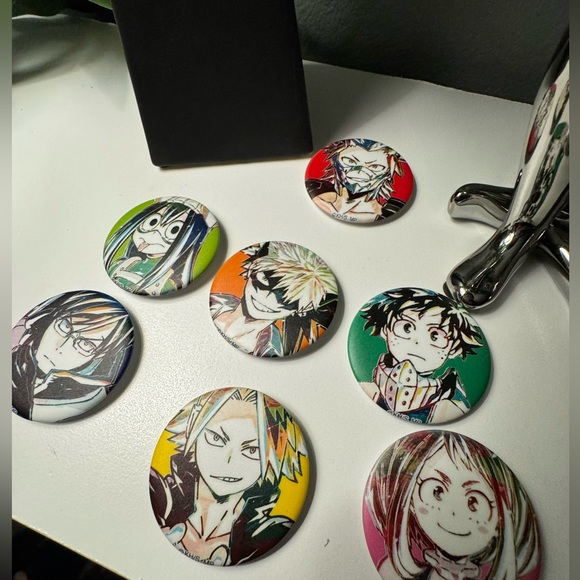 My Hero Academia Character Anime Character Pins (Big) - Picture 4 of 4